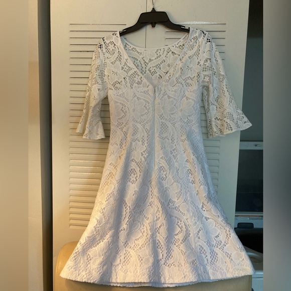 LILLY PULITZER SHIFT DRESS - Picture 2 of 4